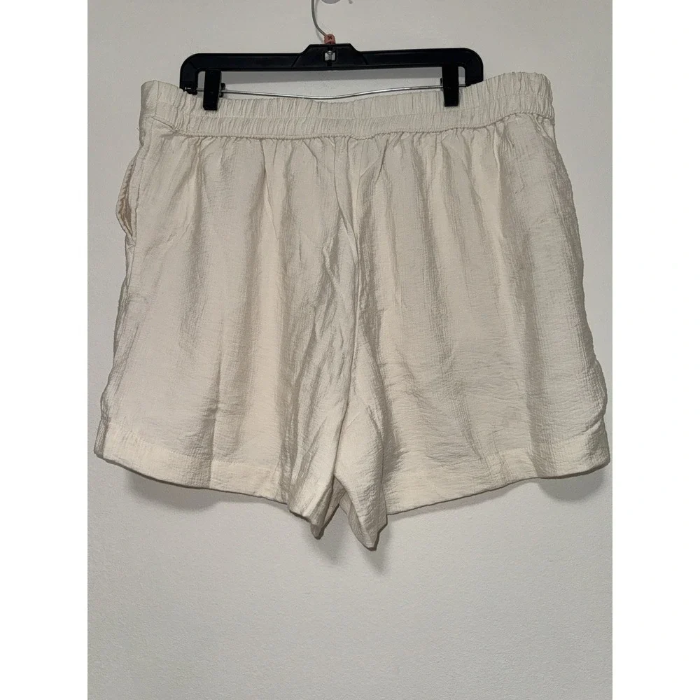 NEW A New Day High-Rise Modern Gauze Shorts Cream Size XXL - Picture 9 of 11